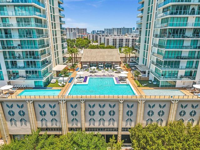 300 Sunny Isles Blvd 4-502, Sunny Isles Beach, FL 33160
