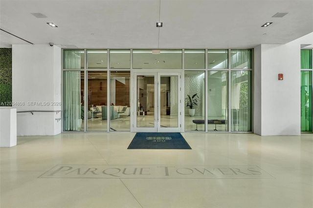 300 Sunny Isles Blvd 4-502, Sunny Isles Beach, FL 33160