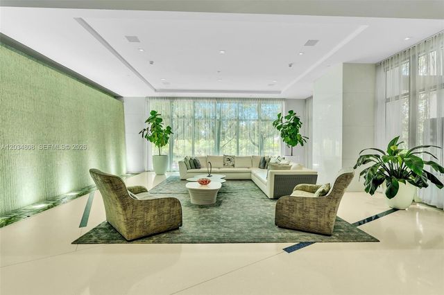 300 Sunny Isles Blvd 4-502, Sunny Isles Beach, FL 33160