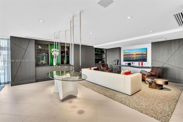 300 Sunny Isles Blvd 4-502, Sunny Isles Beach, FL 33160