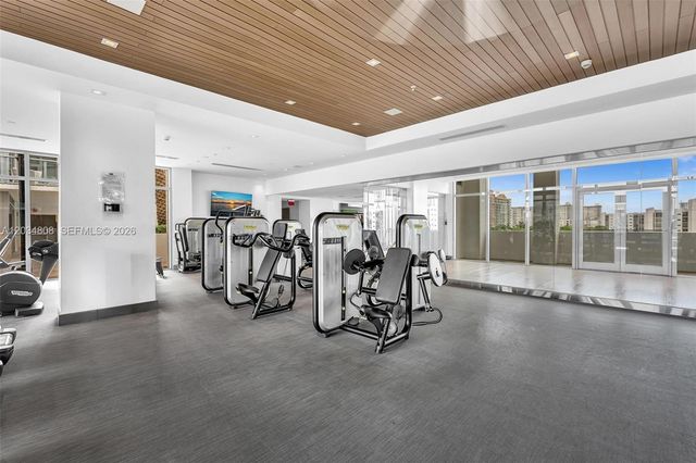 300 Sunny Isles Blvd 4-502, Sunny Isles Beach, FL 33160