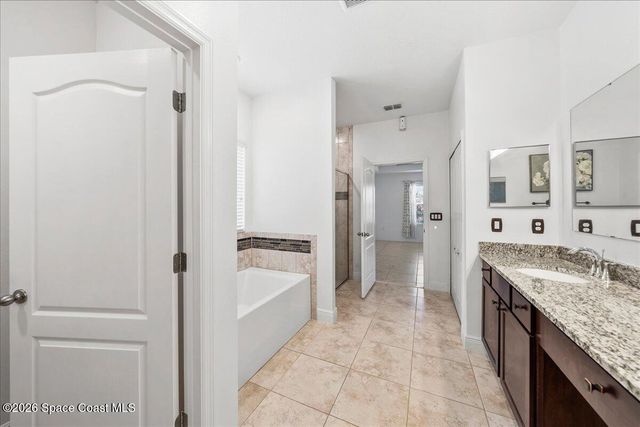 2407 Fallon Boulevard NE, Palm Bay, FL 32907