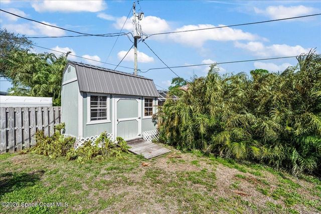 2407 Fallon Boulevard NE, Palm Bay, FL 32907