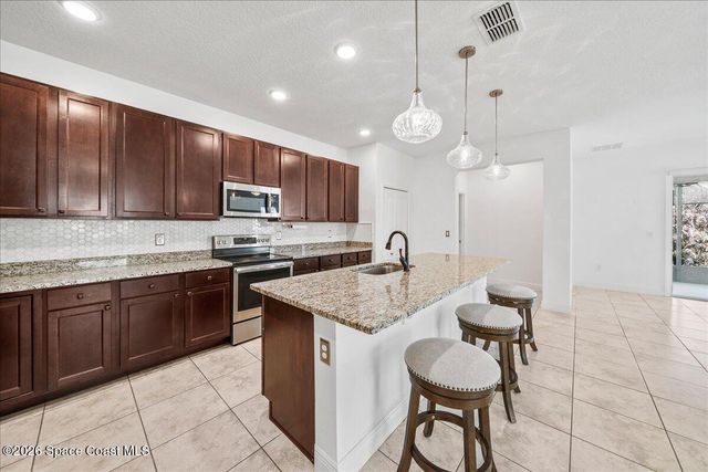 2407 Fallon Boulevard NE, Palm Bay, FL 32907