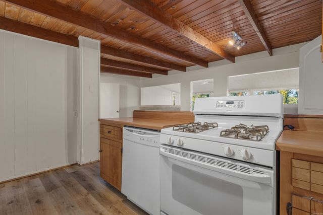 1747 Thornton Ferry Road, Hot Springs, AR 71913