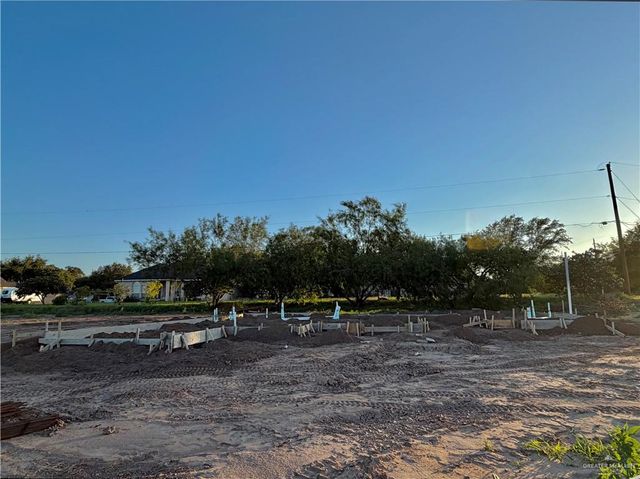 1504 Descanso Drive, Weslaco, TX 78596
