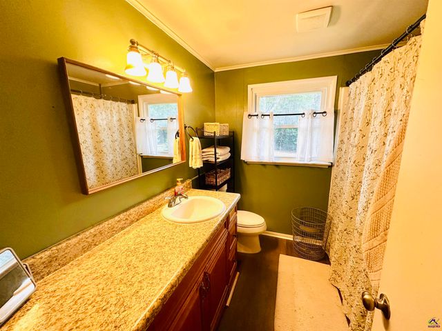 213 Hilltop Drive, Perry, GA 31069