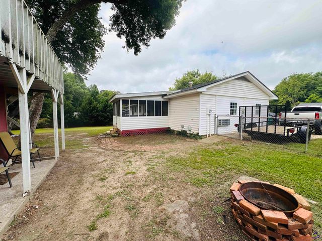 213 Hilltop Drive, Perry, GA 31069