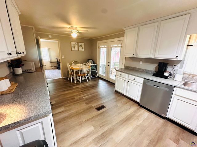 213 Hilltop Drive, Perry, GA 31069