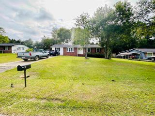 213 Hilltop Drive, Perry, GA 31069