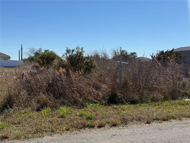 134 HARLEY TER, La Belle, FL 33935