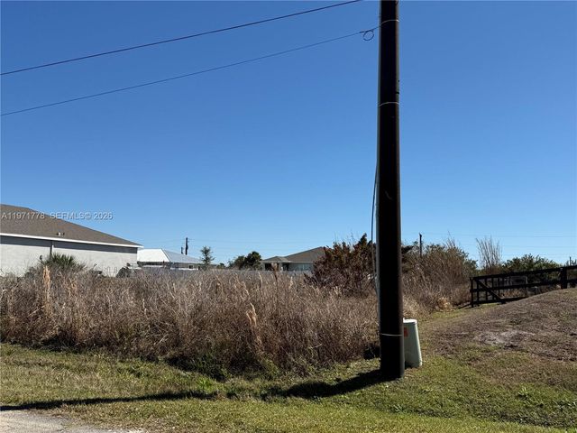 134 HARLEY TER, La Belle, FL 33935