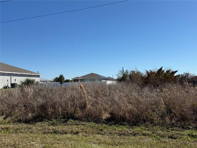 134 HARLEY TER, La Belle, FL 33935