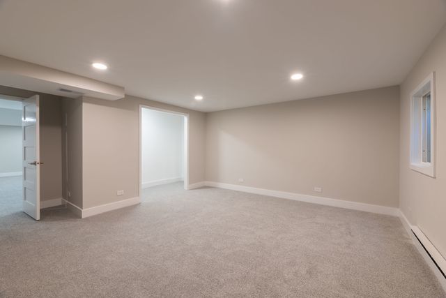 3437 Summerhill Drive, Woodridge, IL 60517