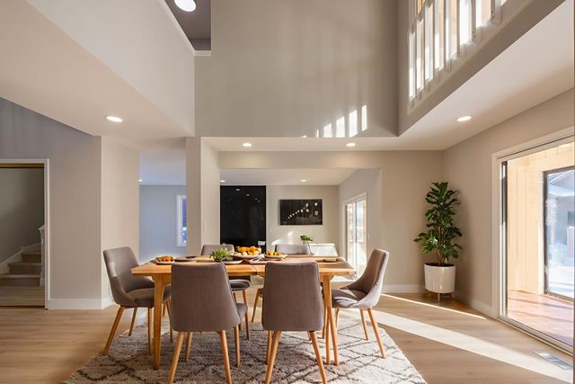 3437 Summerhill Drive, Woodridge, IL 60517