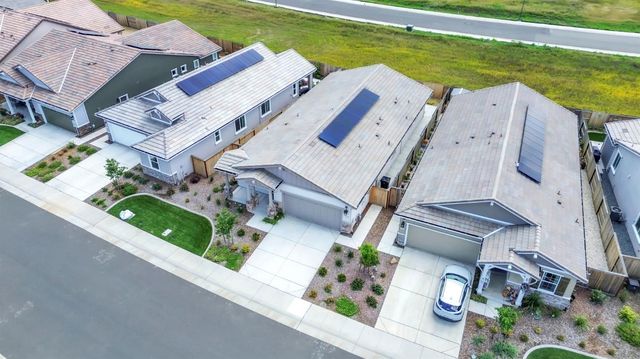 1567 Red Lake Way, Lincoln, CA 95648