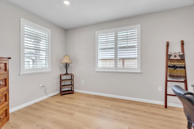 1567 Red Lake Way, Lincoln, CA 95648