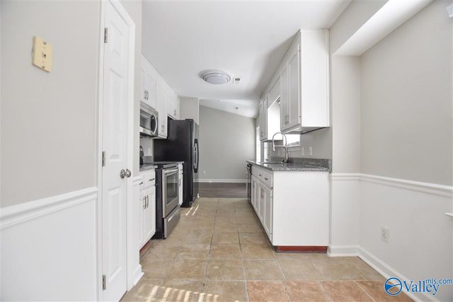 109 Covecrest Drive, Toney, AL 35773