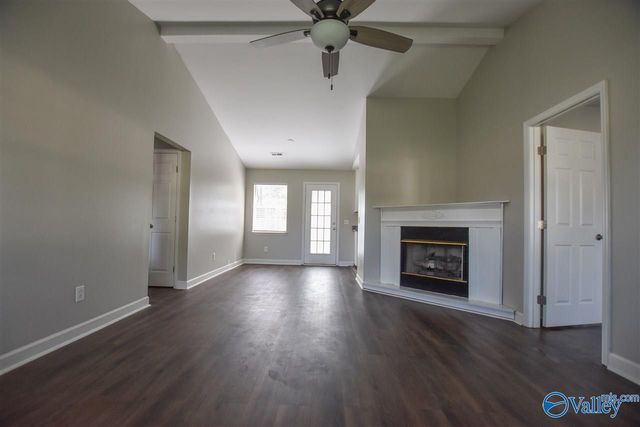 109 Covecrest Drive, Toney, AL 35773