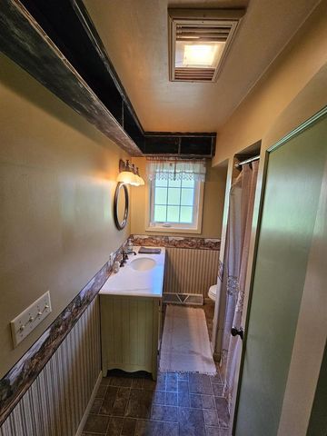 405 E PINE STREET, Medford, WI 54451