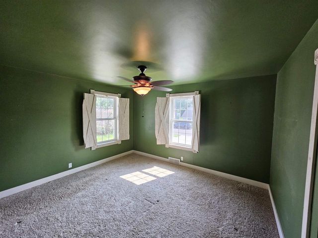 405 E PINE STREET, Medford, WI 54451