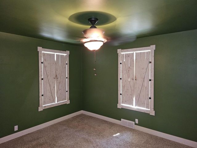 405 E PINE STREET, Medford, WI 54451