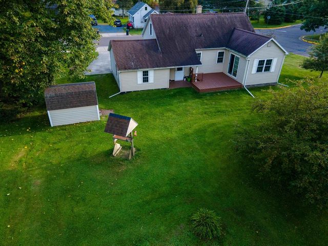 405 E PINE STREET, Medford, WI 54451