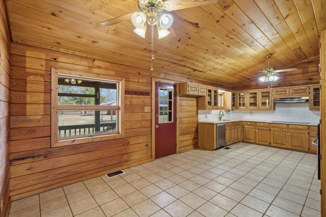 807 Vz County Road 1928, Edgewood, TX 75117