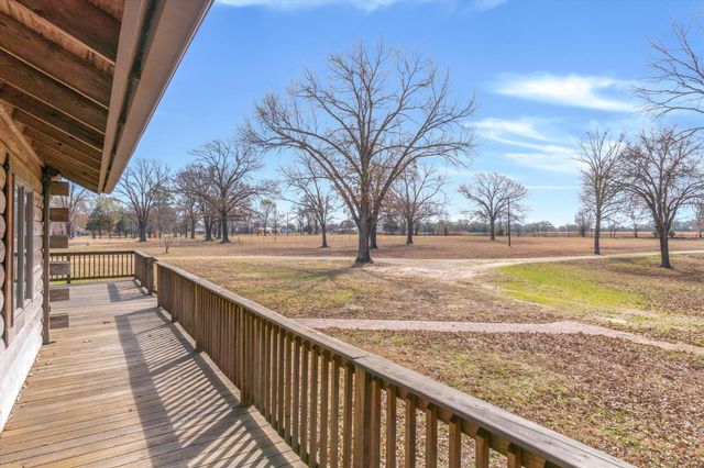 807 Vz County Road 1928, Edgewood, TX 75117
