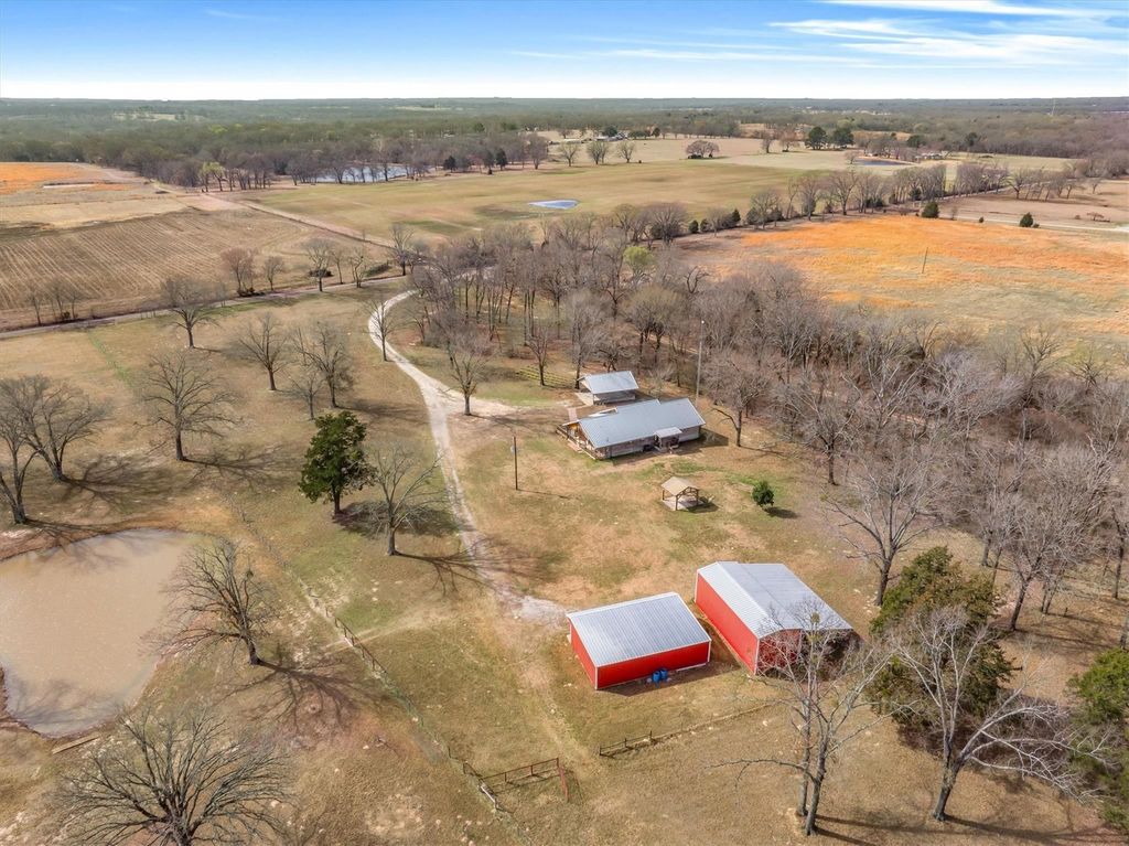 807 Vz County Road 1928, Edgewood, TX 75117