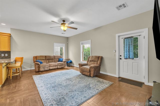 6515 N 4402 Road, Adair, OK 74330