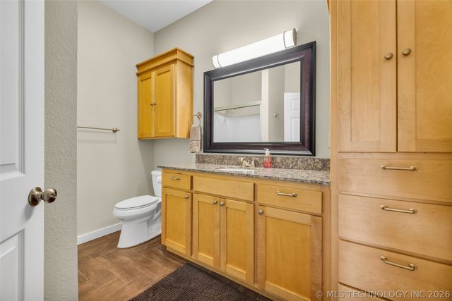 6515 N 4402 Road, Adair, OK 74330