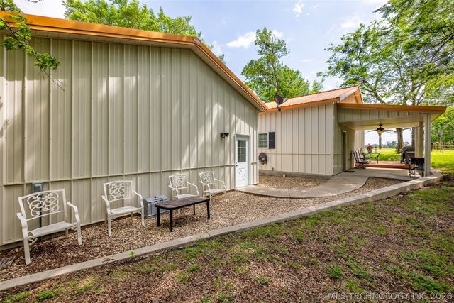 6515 N 4402 Road, Adair, OK 74330