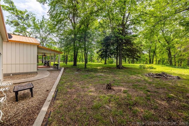 6515 N 4402 Road, Adair, OK 74330