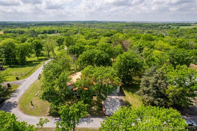 6515 N 4402 Road, Adair, OK 74330