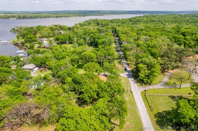 6515 N 4402 Road, Adair, OK 74330