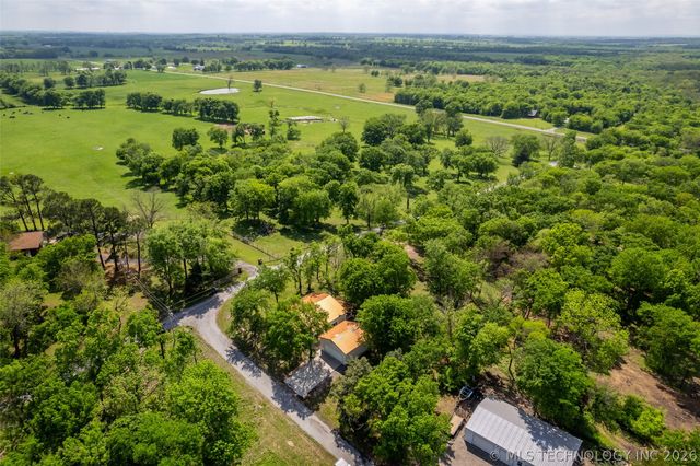 6515 N 4402 Road, Adair, OK 74330