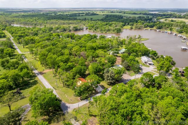 6515 N 4402 Road, Adair, OK 74330