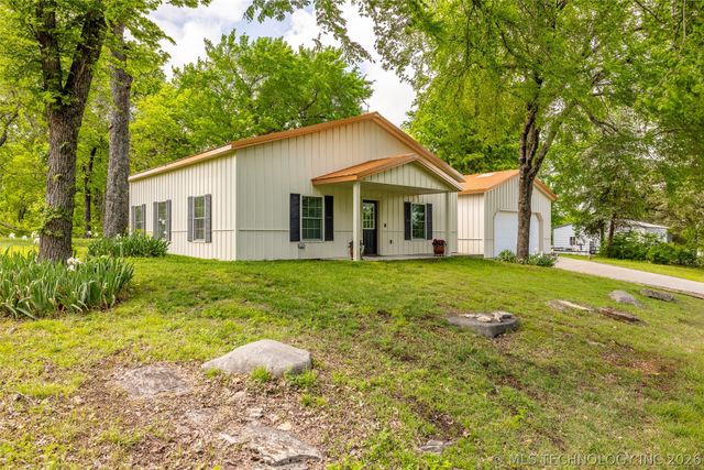 6515 N 4402 Road, Adair, OK 74330