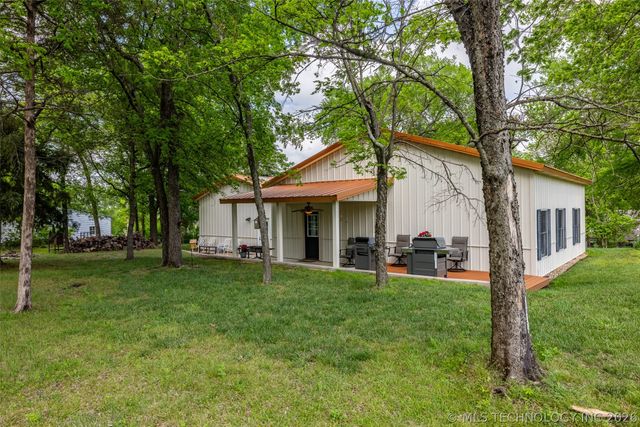 6515 N 4402 Road, Adair, OK 74330