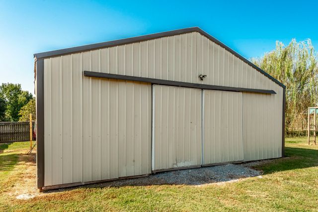 1008 Spire Way Dr, Castalian Springs, TN 37031