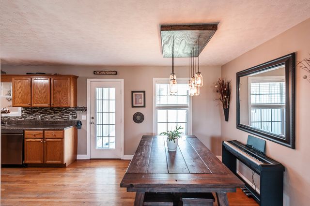 1008 Spire Way Dr, Castalian Springs, TN 37031