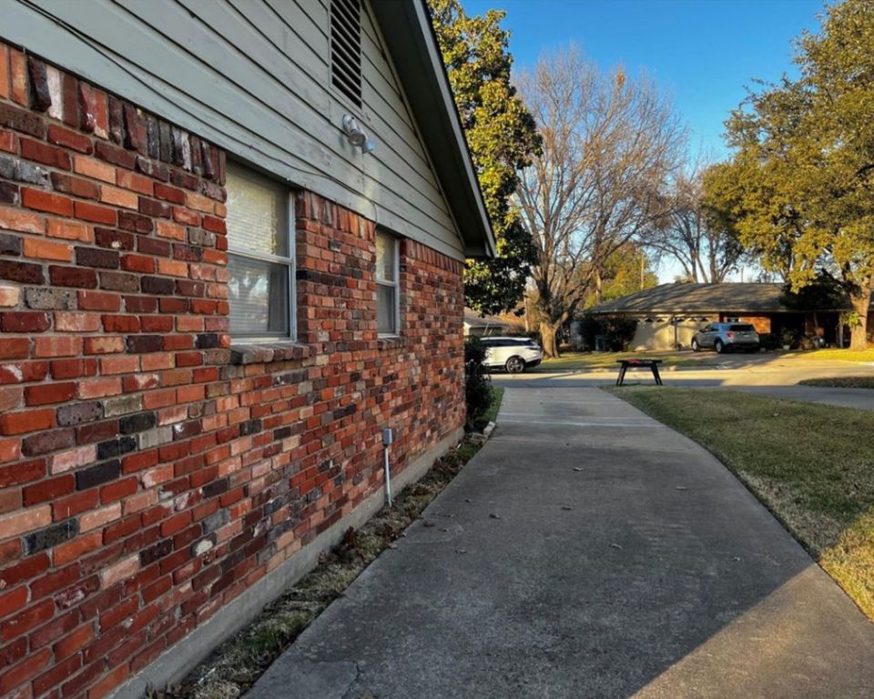 6161 Walla Avenue, Fort Worth, TX 76133 — photo 3