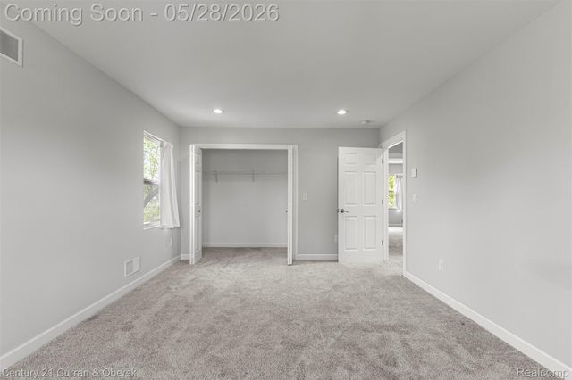 135 Draper Avenue, Waterford Charter Township, MI 48328