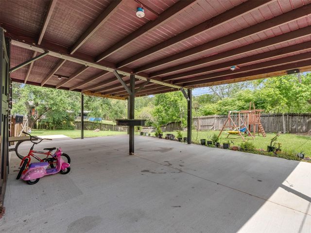 7923 Glenview Drive, Houston, TX 77061