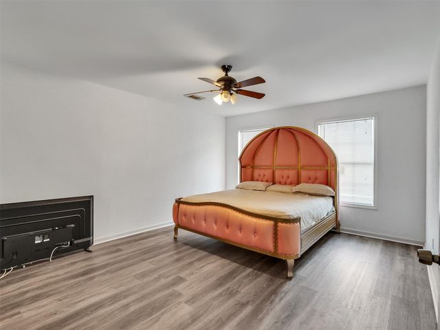 7923 Glenview Drive, Houston, TX 77061