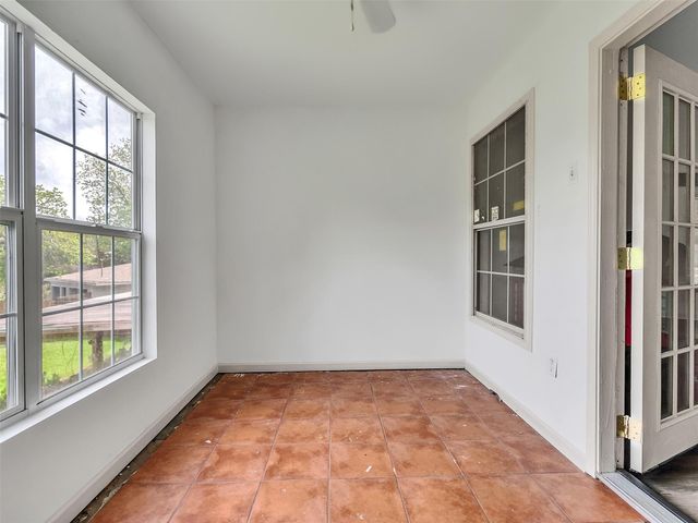 7923 Glenview Drive, Houston, TX 77061