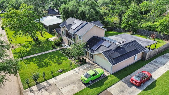 7923 Glenview Drive, Houston, TX 77061