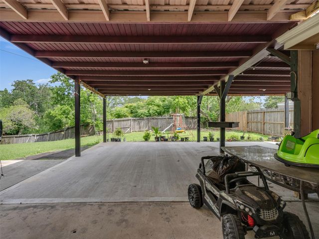 7923 Glenview Drive, Houston, TX 77061