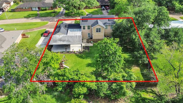 7923 Glenview Drive, Houston, TX 77061